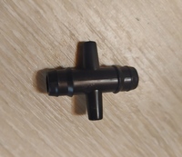 Тройник капельниц малый для капельного полива "АкваДуся"